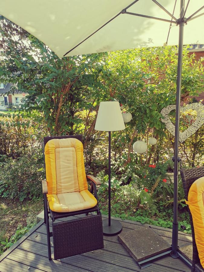 "Maison Blanche" - Das Gemuetliche Garten-Apartment Zwischen Koeln Und Duesseldorf Grevenbroich Extérieur photo